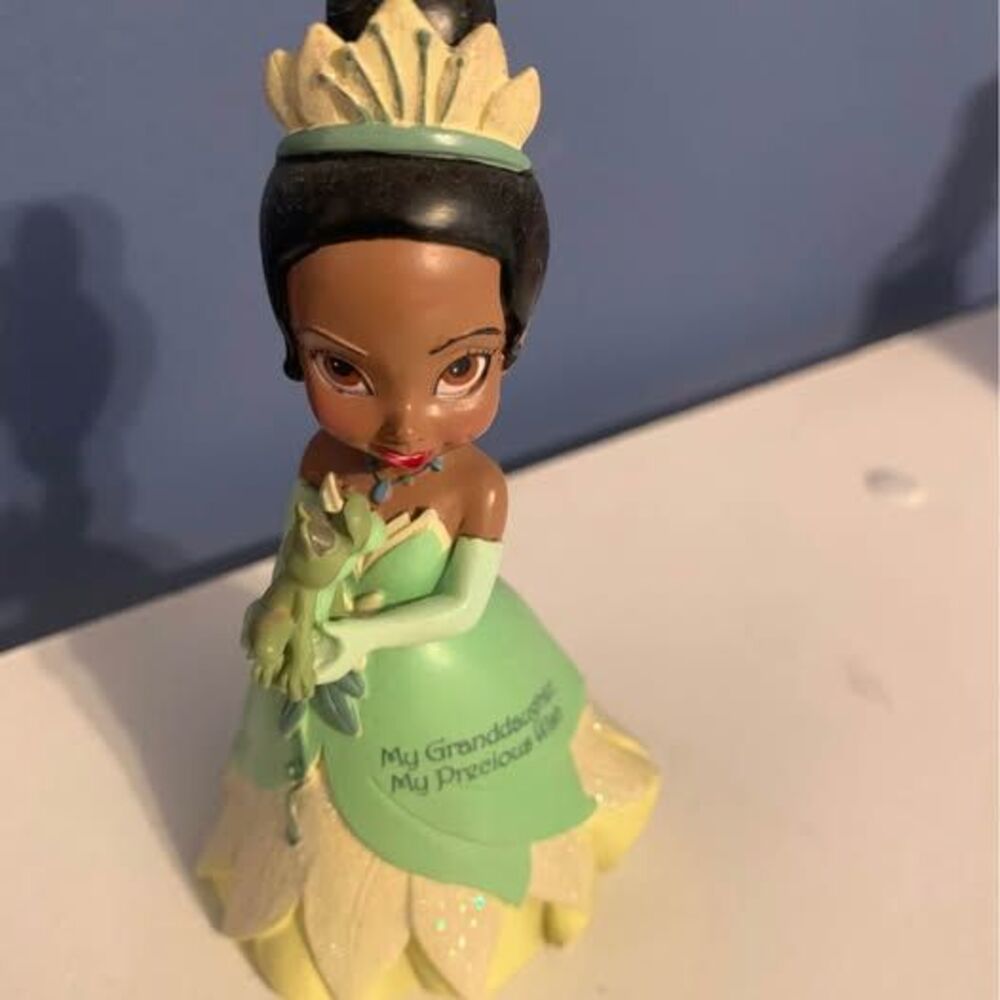 The Hamilton Collection Disney Princess Tiana Granddaughter Figurine